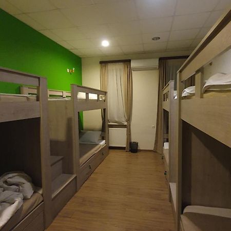 Hostel Your Home Tbilisi Buitenkant foto